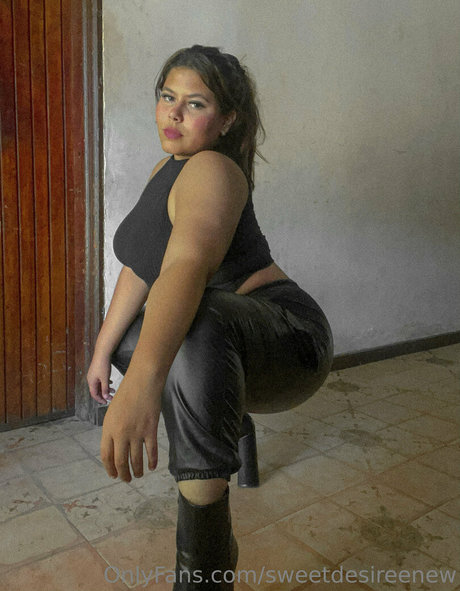 Nacktes geleaktes OnlyFans-Foto von Sweetdesireenew
