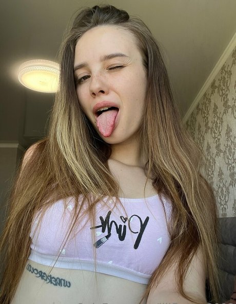 Nacktes geleaktes OnlyFans-Foto von Liliflower2002