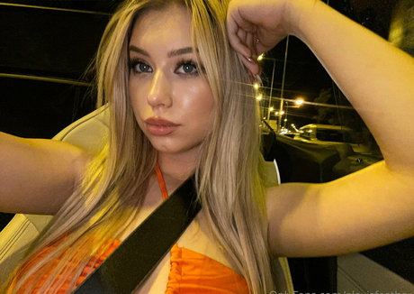 Alexisfeather
