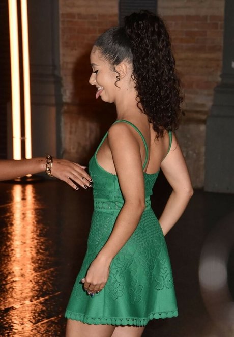 Lena Situations