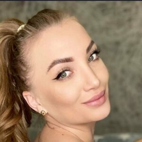 Sugarqueenn