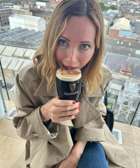 Nacktes geleaktes OnlyFans-Foto von Leslie Mann