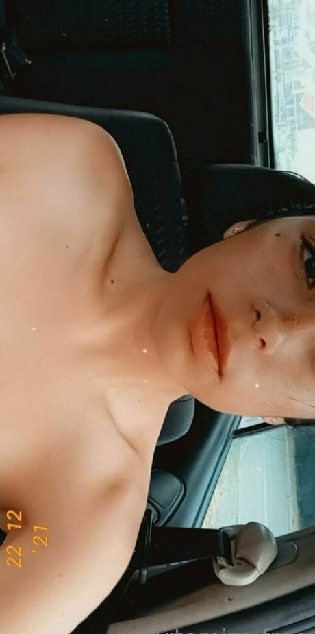 Nacktes geleaktes OnlyFans-Foto von Artemizafree