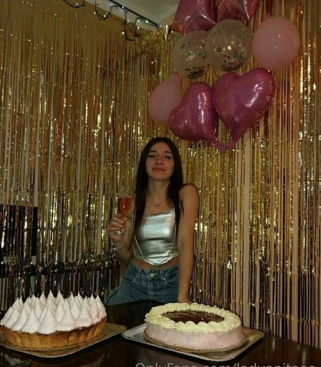 Ladyanitaaaa