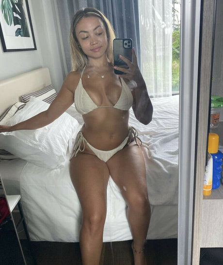Nacktes geleaktes OnlyFans-Foto von Sweetendsadie