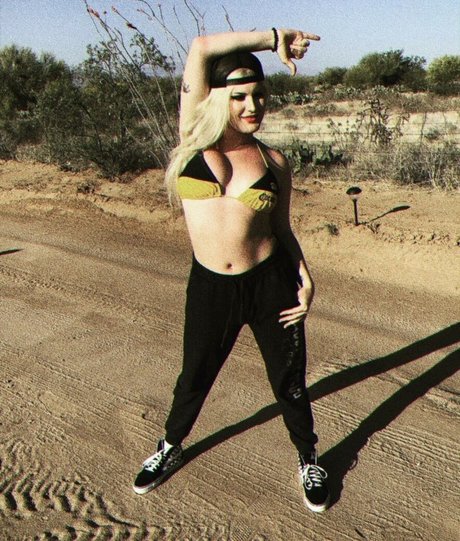 Nacktes geleaktes OnlyFans-Foto von Jamie Senegal