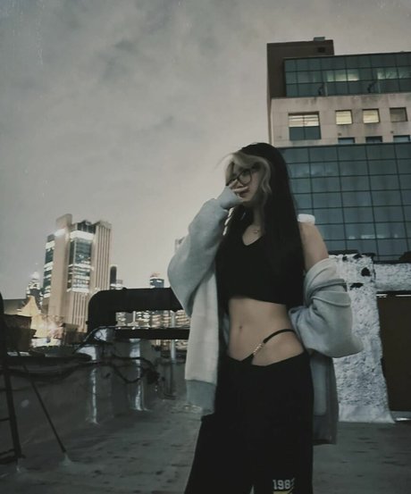 Nacktes geleaktes OnlyFans-Foto von Irene Wong