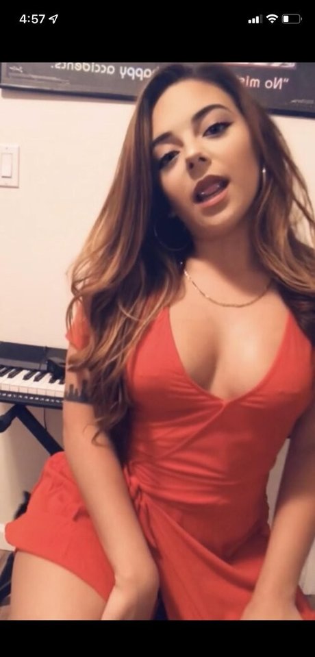 Nacktes geleaktes OnlyFans-Foto von Nawdeeuhh