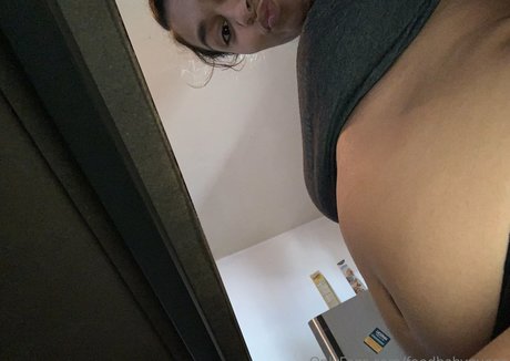 Nacktes geleaktes OnlyFans-Foto von Foodbabyqueen