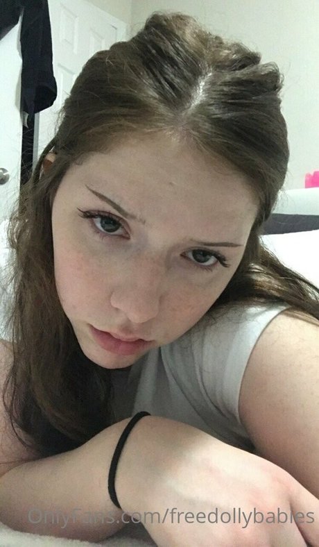 Nacktes geleaktes OnlyFans-Foto von Freedollybabies