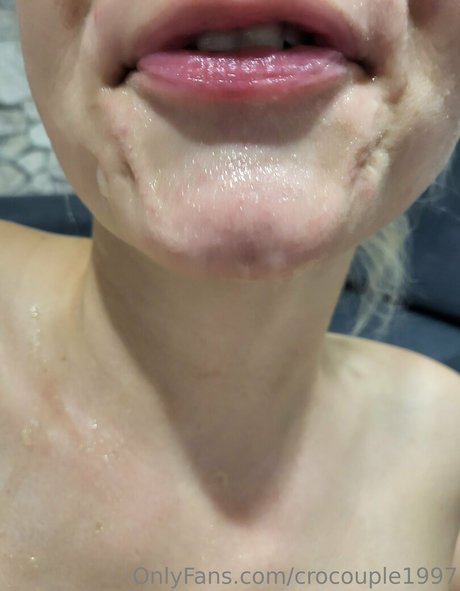 Nacktes geleaktes OnlyFans-Foto von Croatianbarbiegirl1997