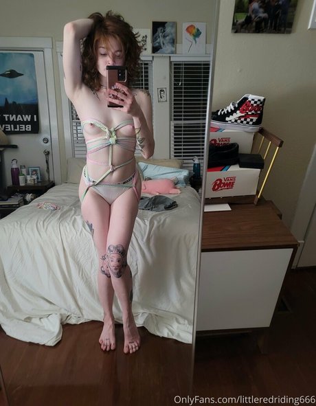 Nacktes geleaktes OnlyFans-Foto von Lilredrae666