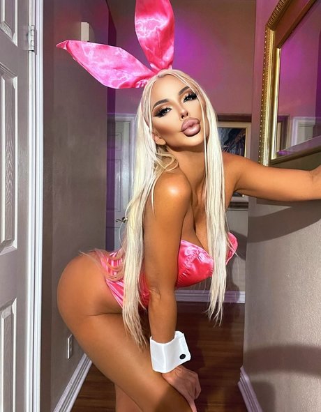 Nacktes geleaktes OnlyFans-Foto von Courtney Taylor