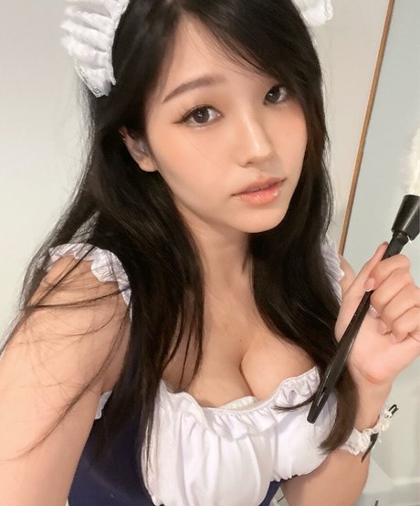 Kang Hee Yoon