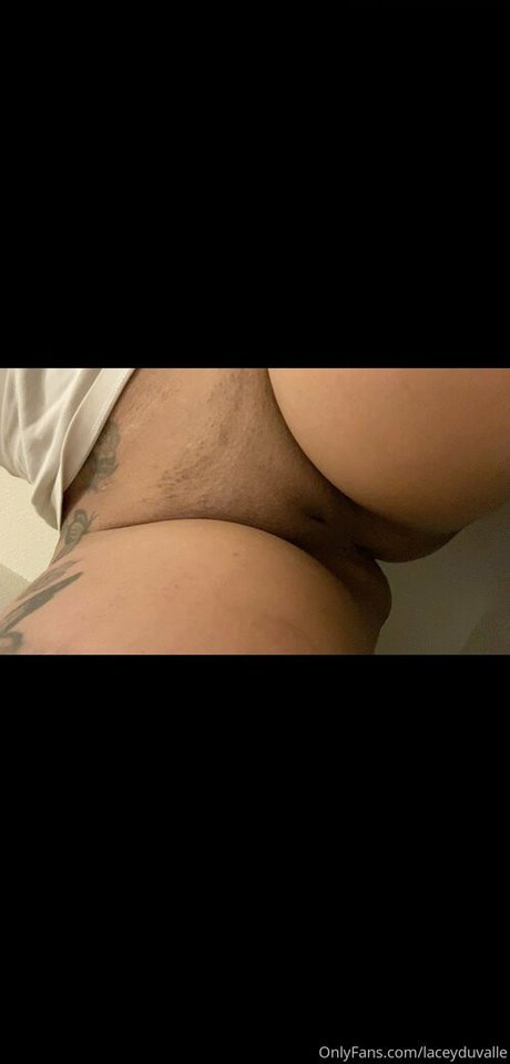 Nacktes geleaktes OnlyFans-Foto von Laceyduvalle