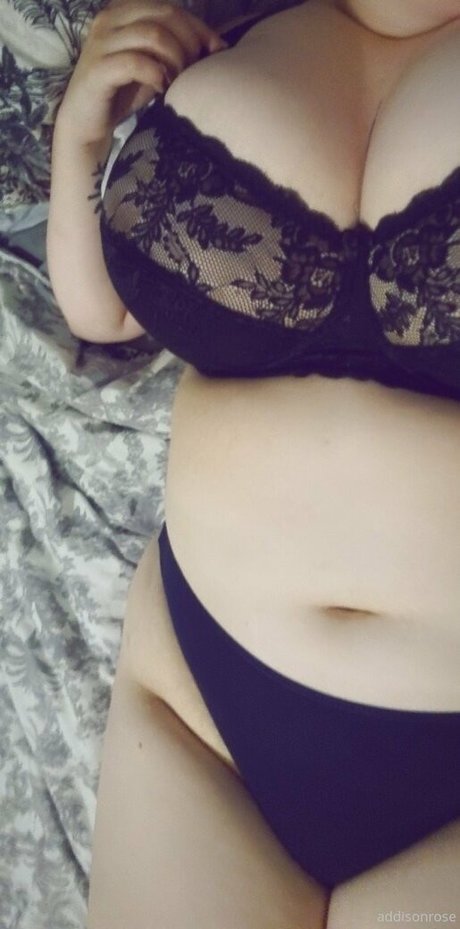 Yazminrose12