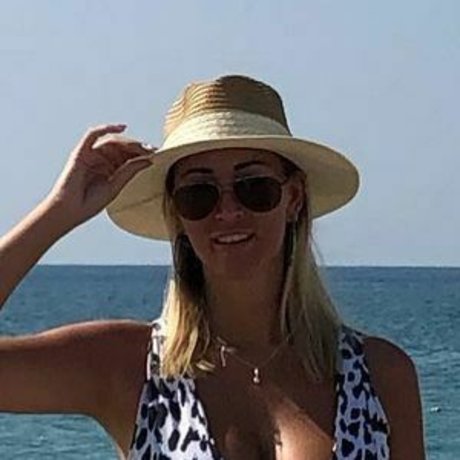 Nacktes geleaktes OnlyFans-Foto von Lorna Gilly