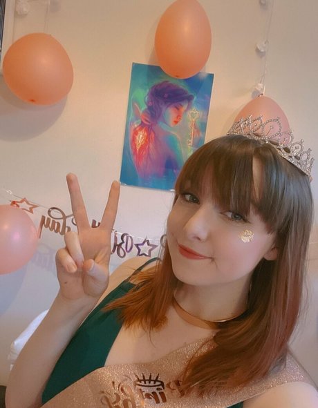 Nacktes geleaktes OnlyFans-Foto von Daisybanaisy