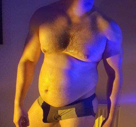 Nacktes geleaktes OnlyFans-Foto von Brachiibear