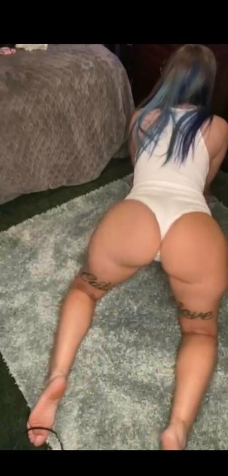 Nacktes geleaktes OnlyFans-Foto von Lucymae