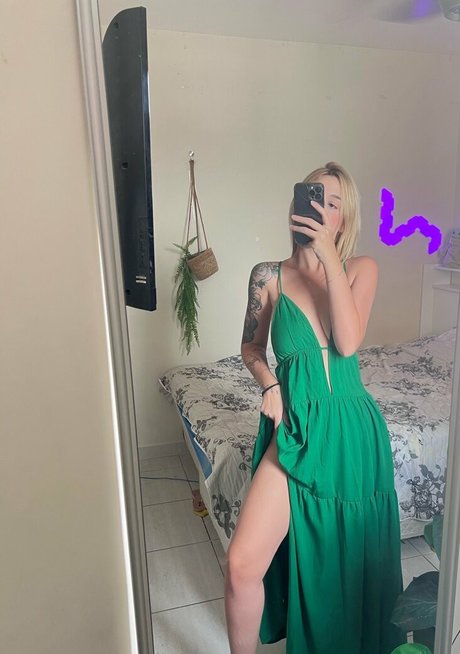 Nacktes geleaktes OnlyFans-Foto von Brubrun1nha