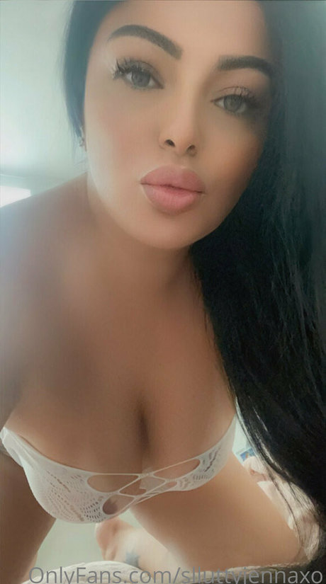 Nacktes geleaktes OnlyFans-Foto von Thickbaddiejenna