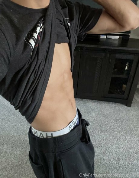 Nacktes geleaktes OnlyFans-Foto von Coolestdude898