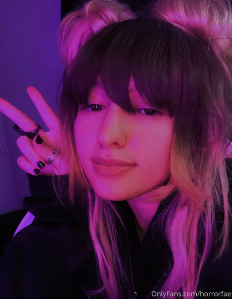 Nacktes geleaktes OnlyFans-Foto von Lewdfaerie
