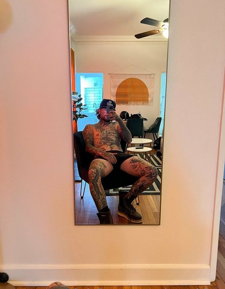 Nacktes geleaktes OnlyFans-Foto von Uglynorthfree