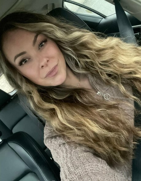 Callmecandacee