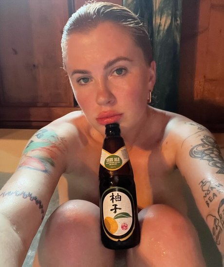 Ireland Baldwin