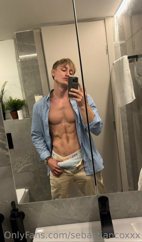Nacktes geleaktes OnlyFans-Foto von Sebastiancoxxx