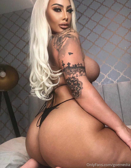 Nacktes geleaktes OnlyFans-Foto von Goemedia