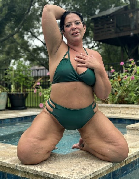 Nacktes geleaktes OnlyFans-Foto von Trista Longakit