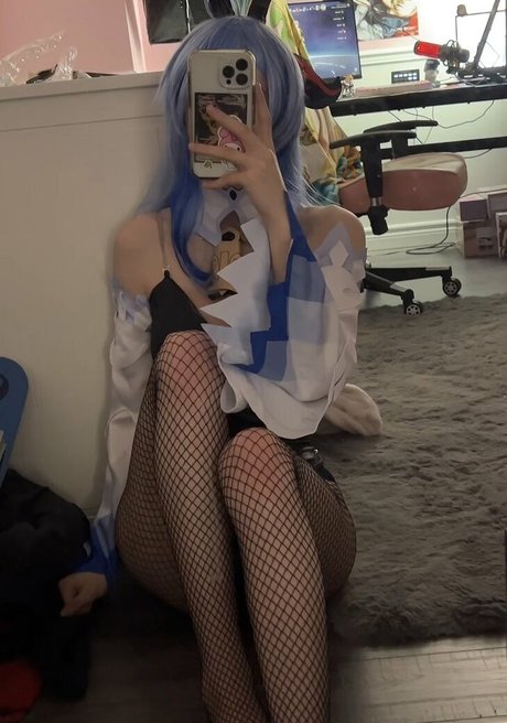 Nacktes geleaktes OnlyFans-Foto von Emiki28