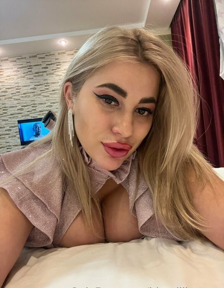 Blondiiierose