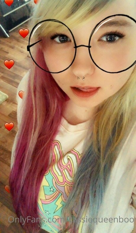 Nacktes geleaktes OnlyFans-Foto von Cassiequeenboo