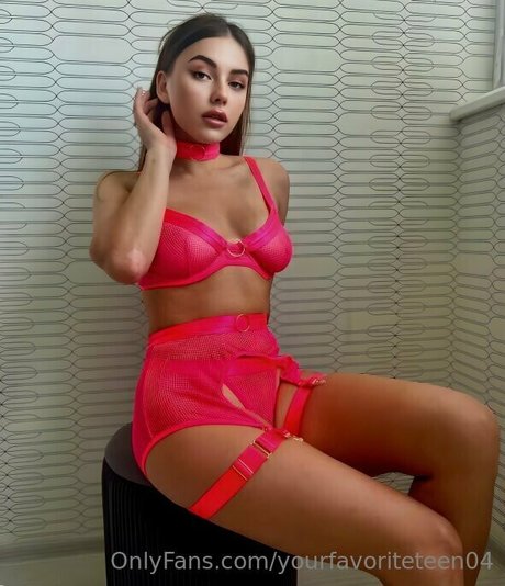 Yourfavoriteteen04