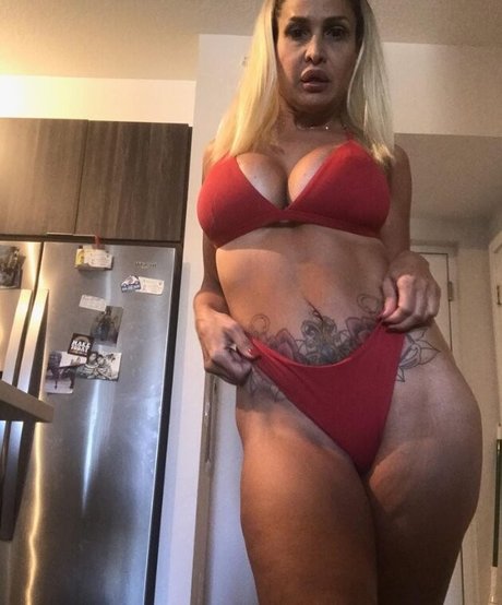 Nacktes geleaktes OnlyFans-Foto von Jade Star