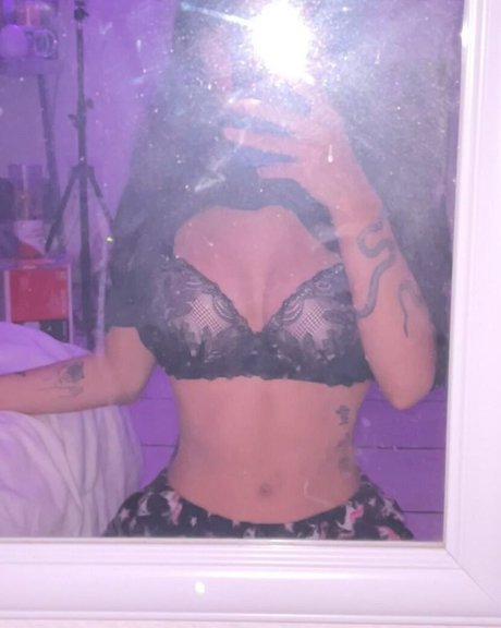 Nacktes geleaktes OnlyFans-Foto von Jenny Ozuna