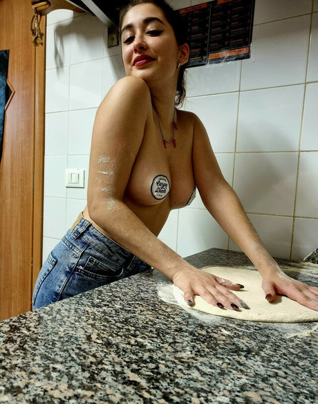 Nacktes geleaktes OnlyFans-Foto von Valentina Rossi