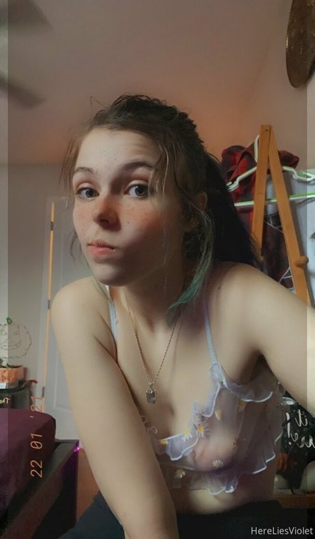 Hereliesviolet