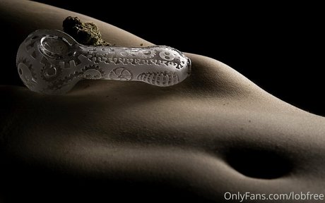 Nacktes geleaktes OnlyFans-Foto von Lobfree