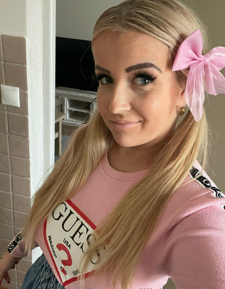 Lillyoceanfree