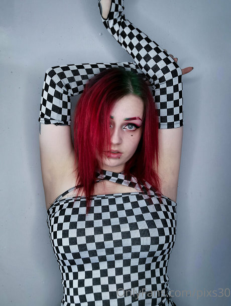 Nacktes geleaktes OnlyFans-Foto von Pixs30