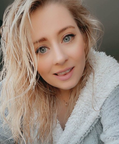 Lottielushloves