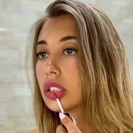 Nacktes geleaktes OnlyFans-Foto von Susy94