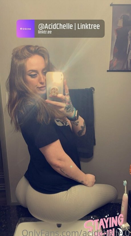 Acidchelle0