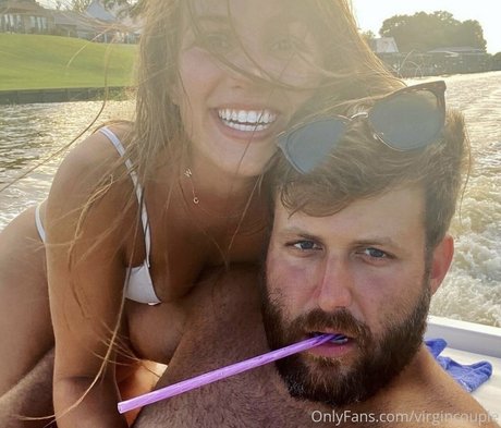 Nacktes geleaktes OnlyFans-Foto von Jessandmax