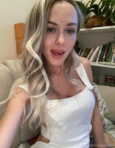 Nacktes geleaktes OnlyFans-Foto von Annamommyx